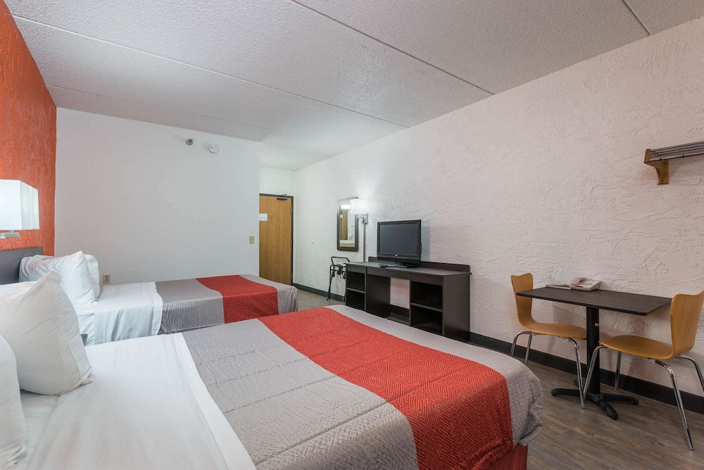 Motel6 Bridgeview, IL 27/64