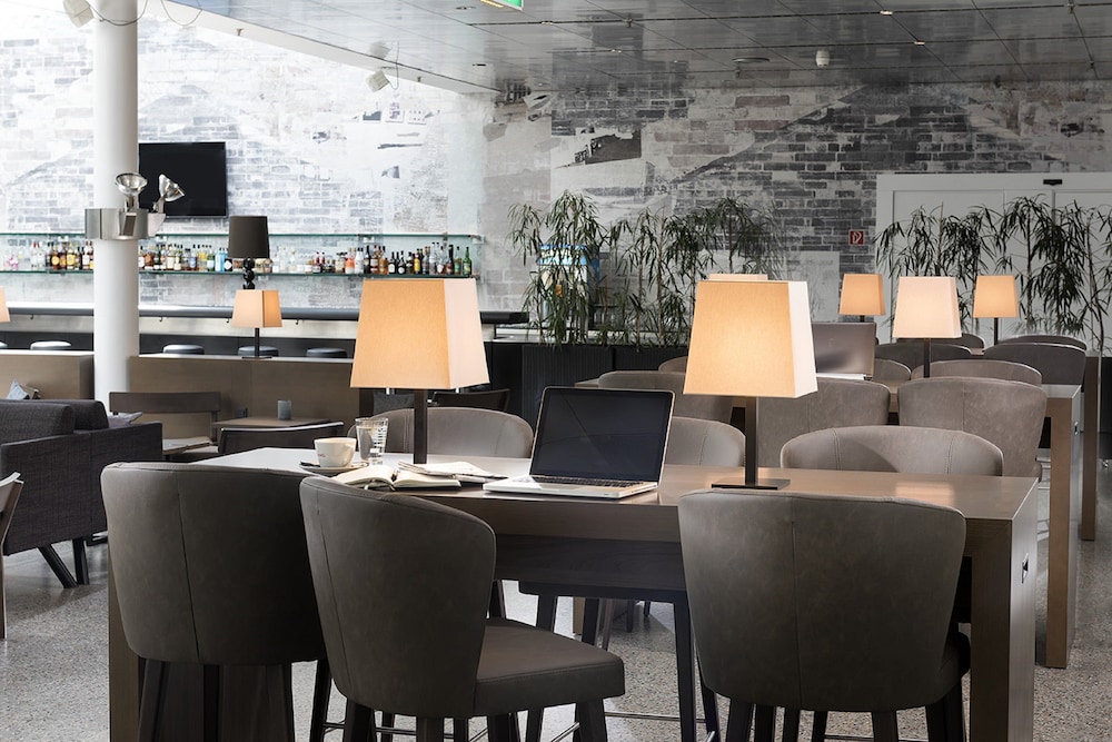 HOLIDAY INN BERLIN CITY WEST 48/71