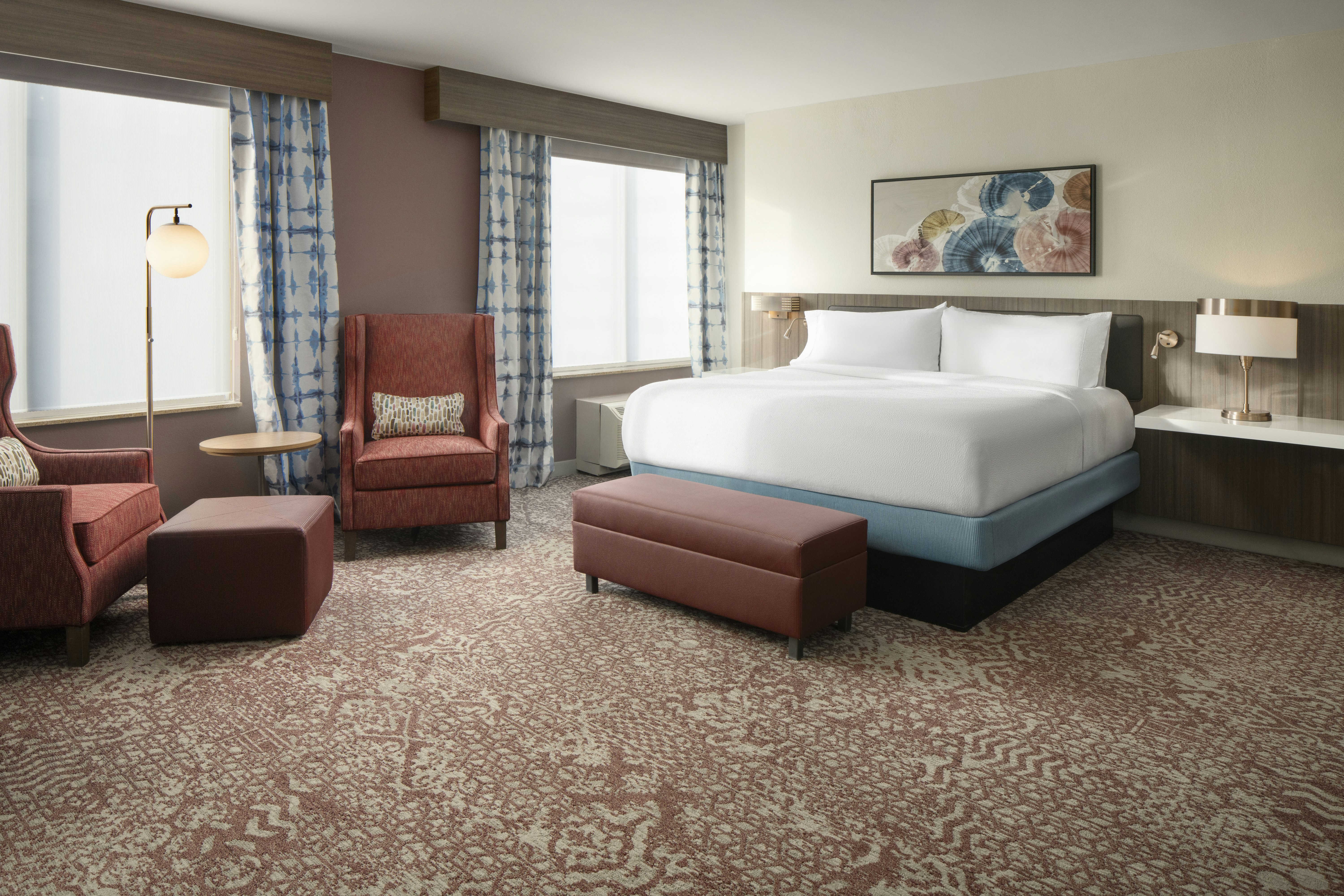 ROOM, KING BED, PELOTON