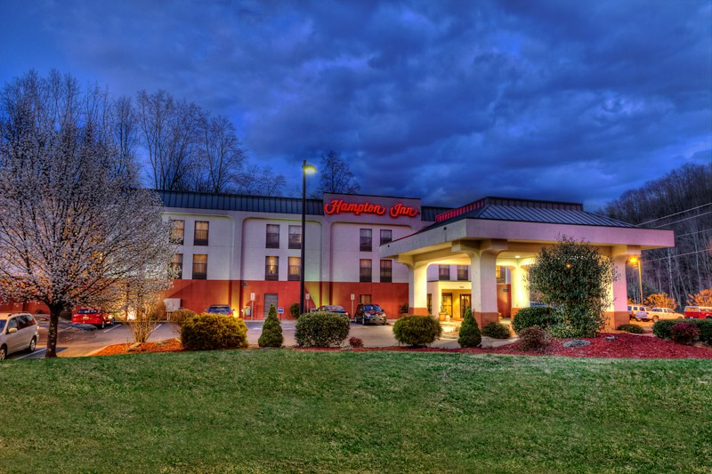 Hampton Inn Marion, NC 4/28