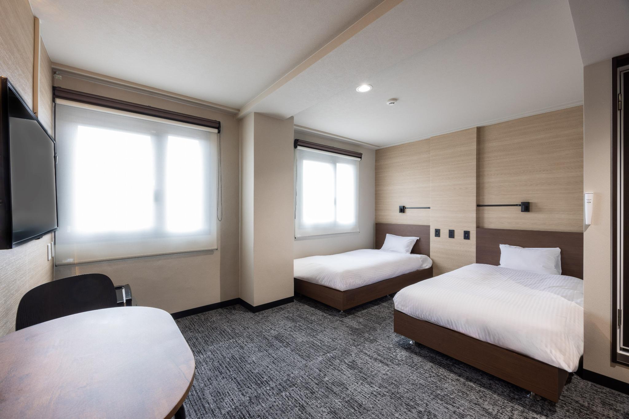 Renovated, Twin Beds