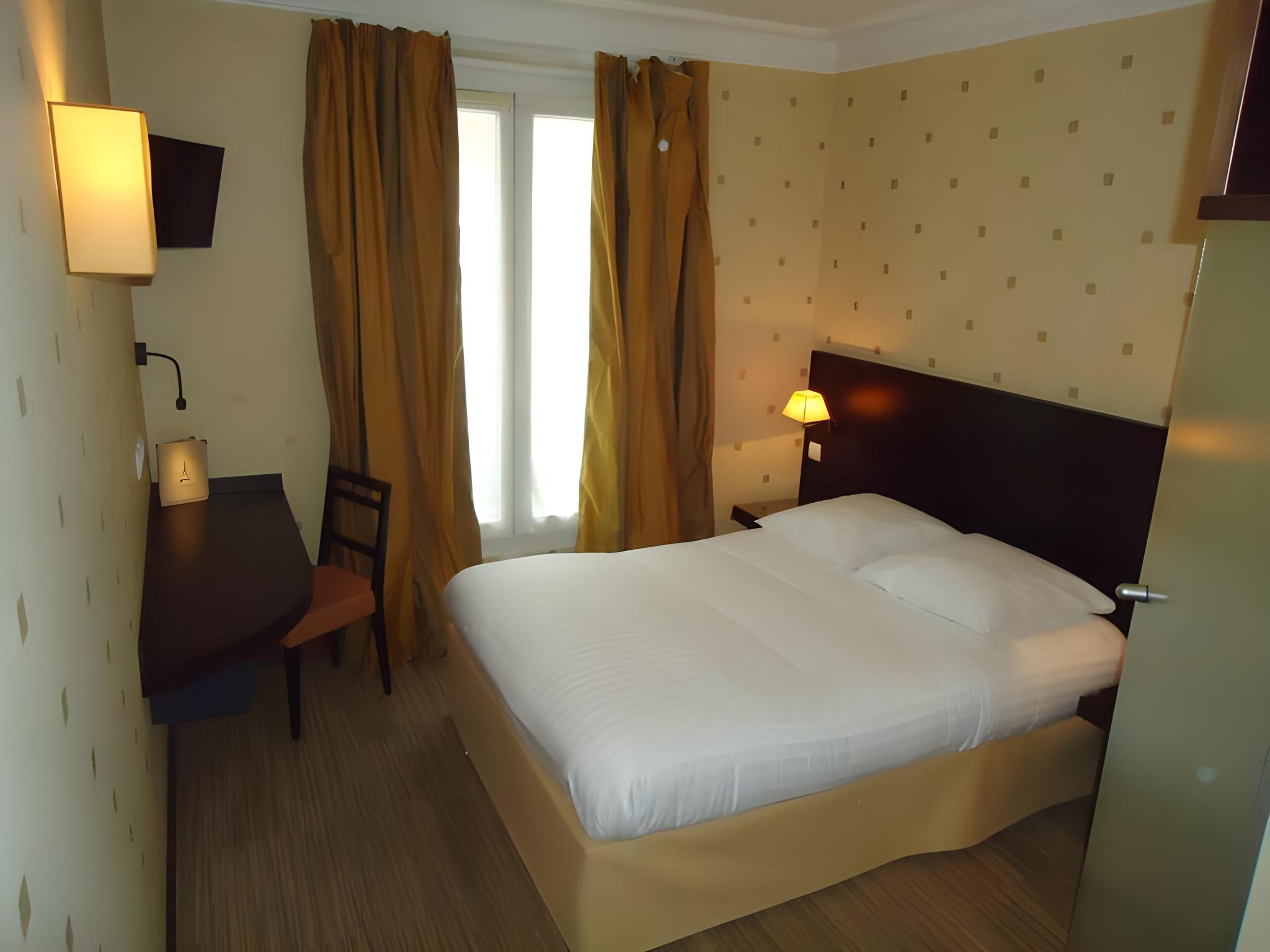 Classic, Double or Twin Bed
