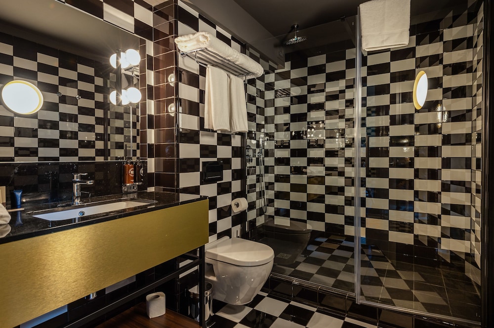 جناح جونيور بسرير كينج بغرفة نوم واحدة، Stories Boutique Hotel 2/2