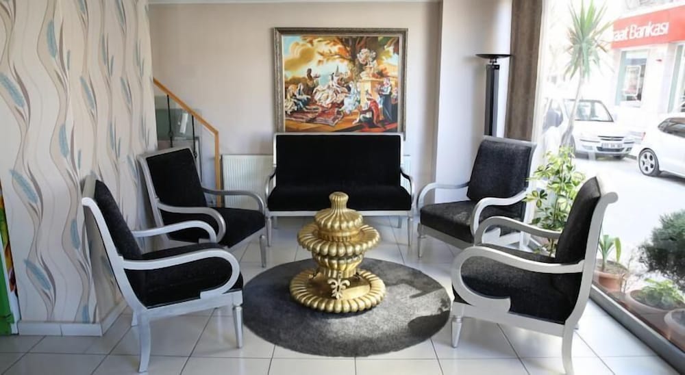 Grand Desi Hotel 35/50