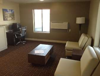Super 8 by Wyndham Dillon 21/21