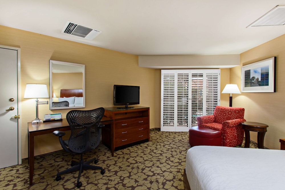 Hilton Garden Inn Valencia Six Flags 28/52