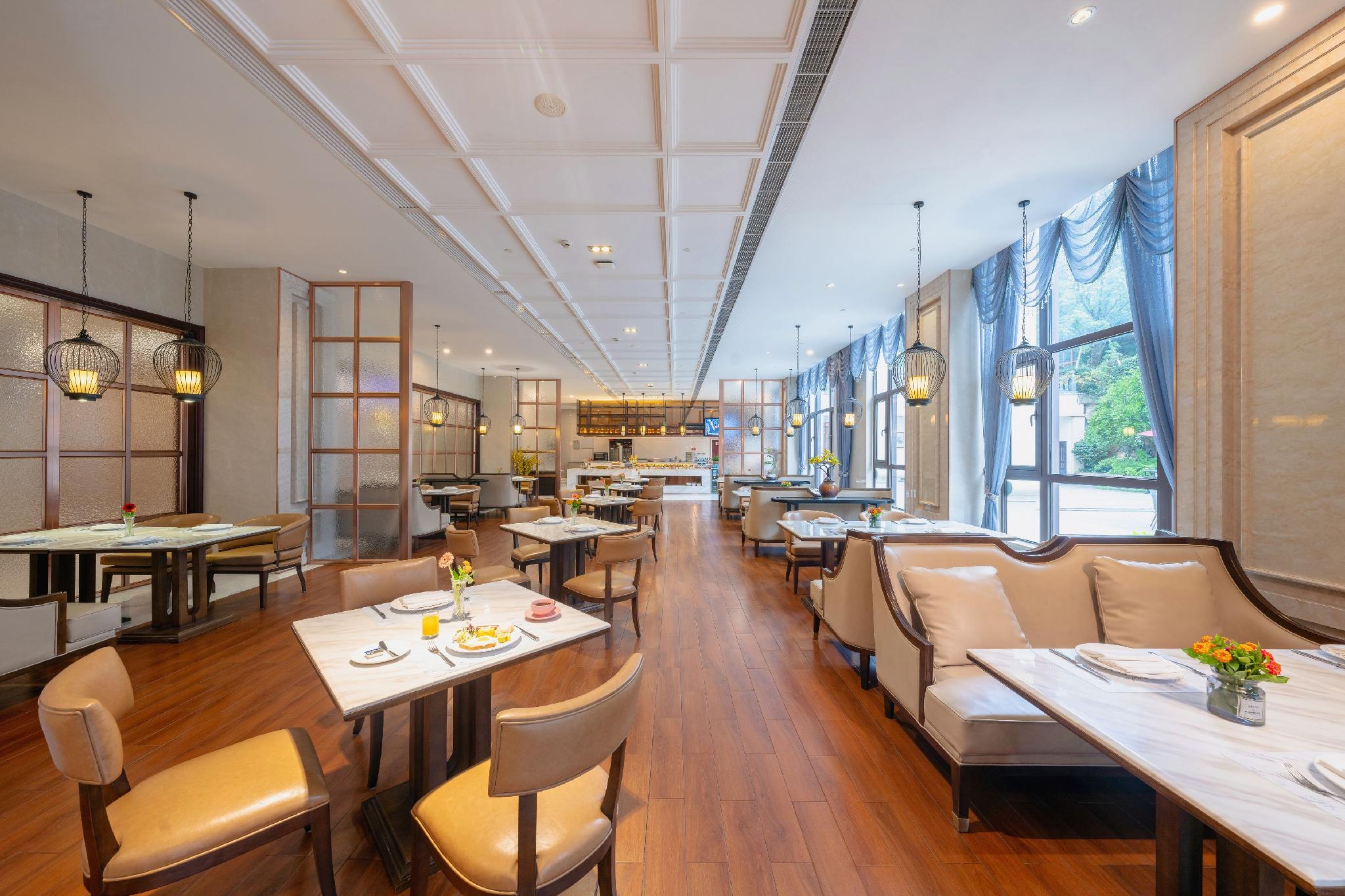 Xiruida Hotel 23/34
