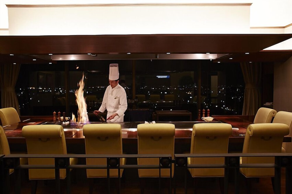 Hotel New Otani Takaoka 50/55