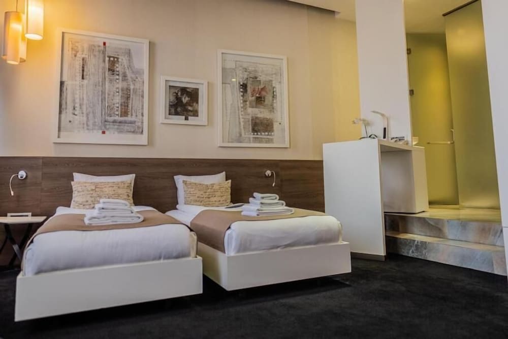 Eter Hotel 21/70