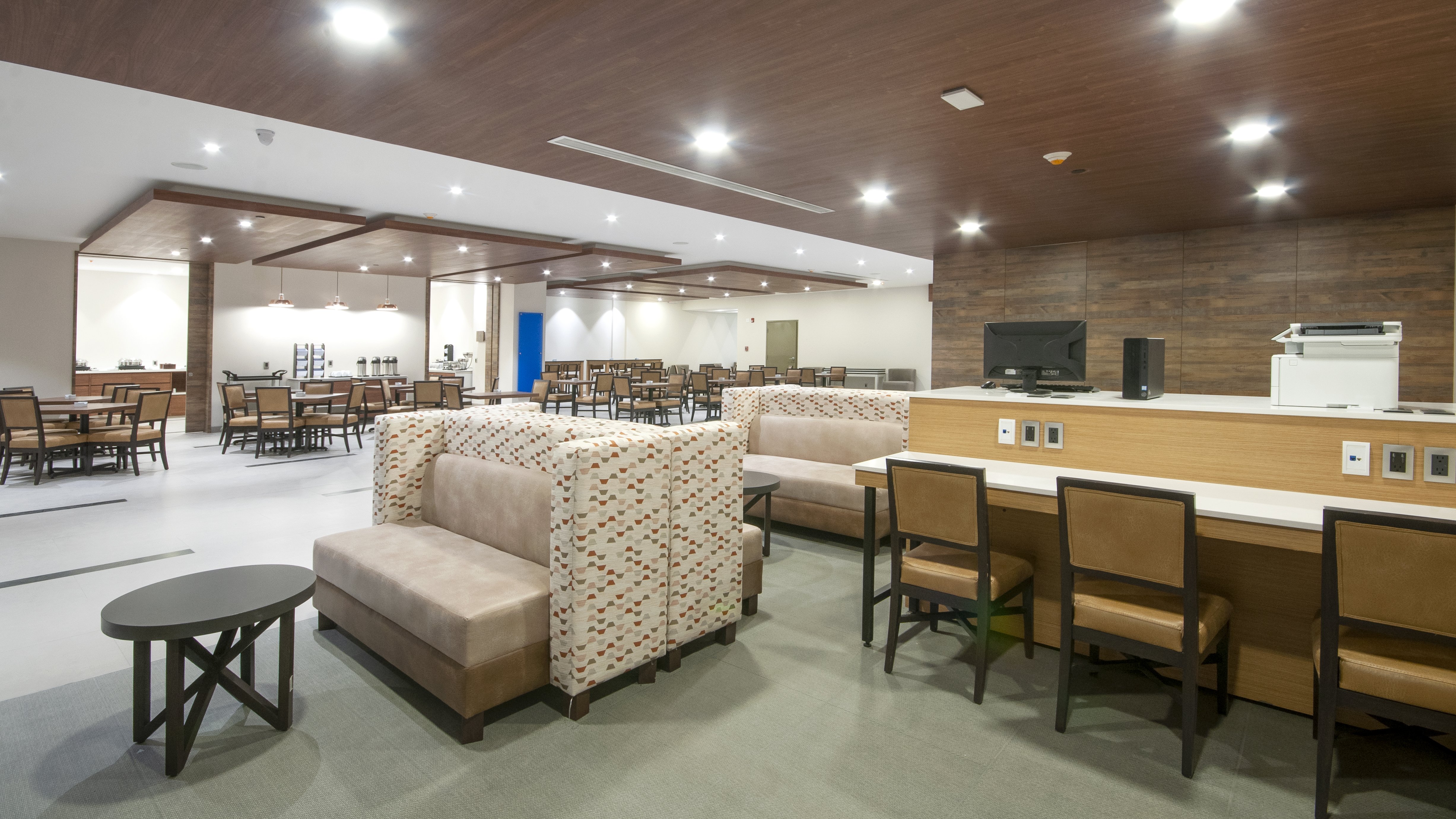 Holiday Inn Express Mexico Basilica 37/52