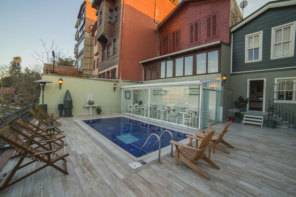 HHK Hotel 42/50
