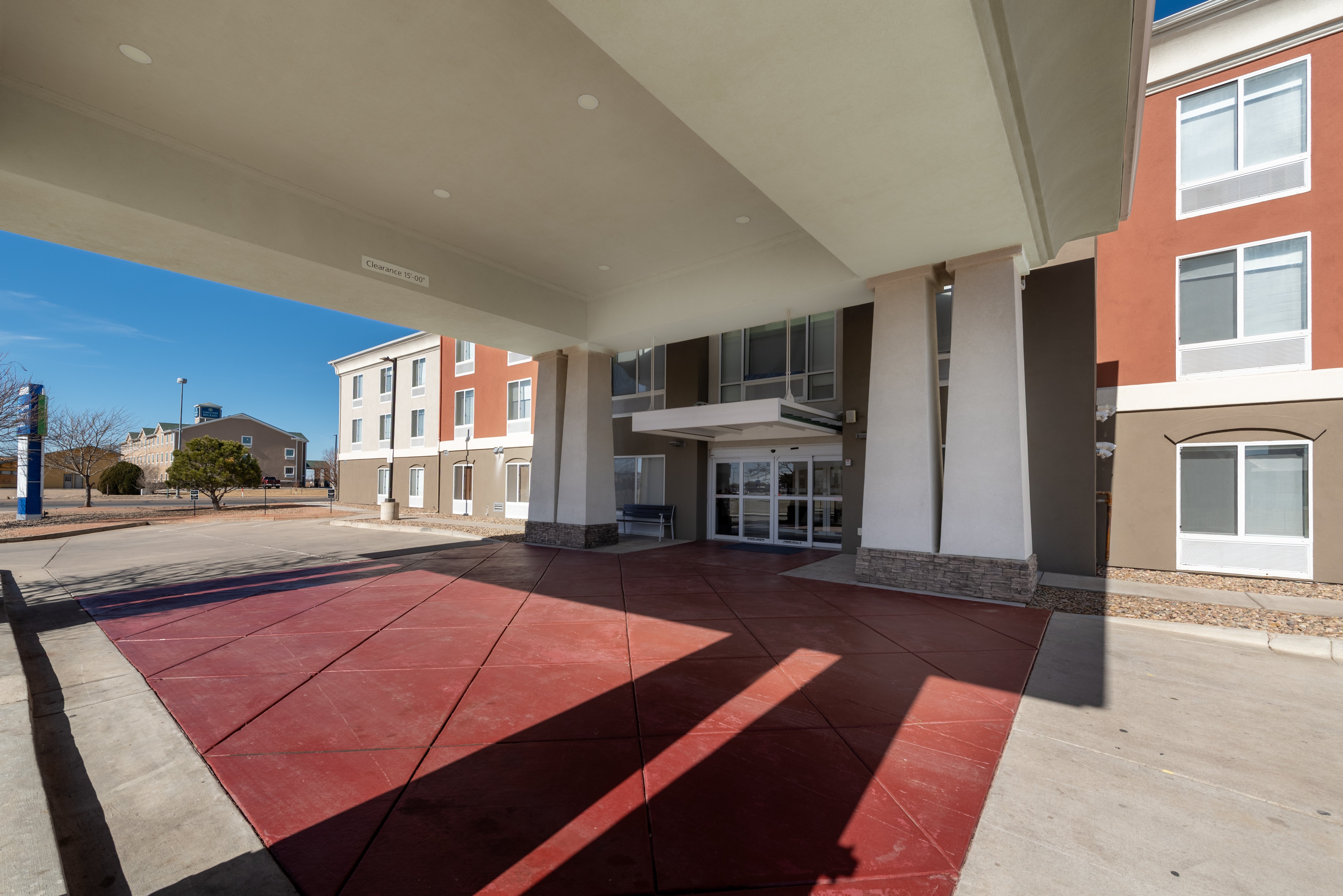 Holiday Inn Express Hotel & Suites Lamar 75/78