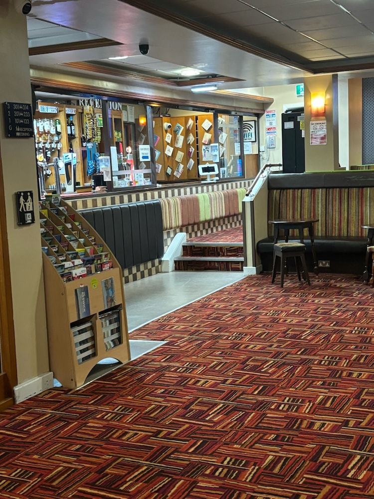 The Lawton Hotel 43/50