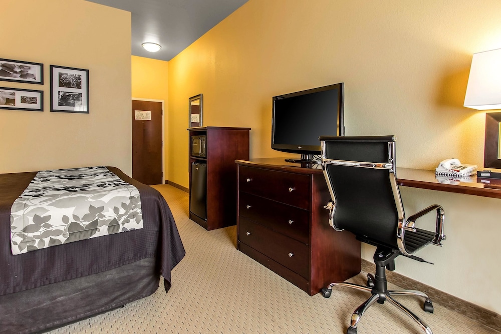 Sleep Inn & Suites Huntsville 38/45