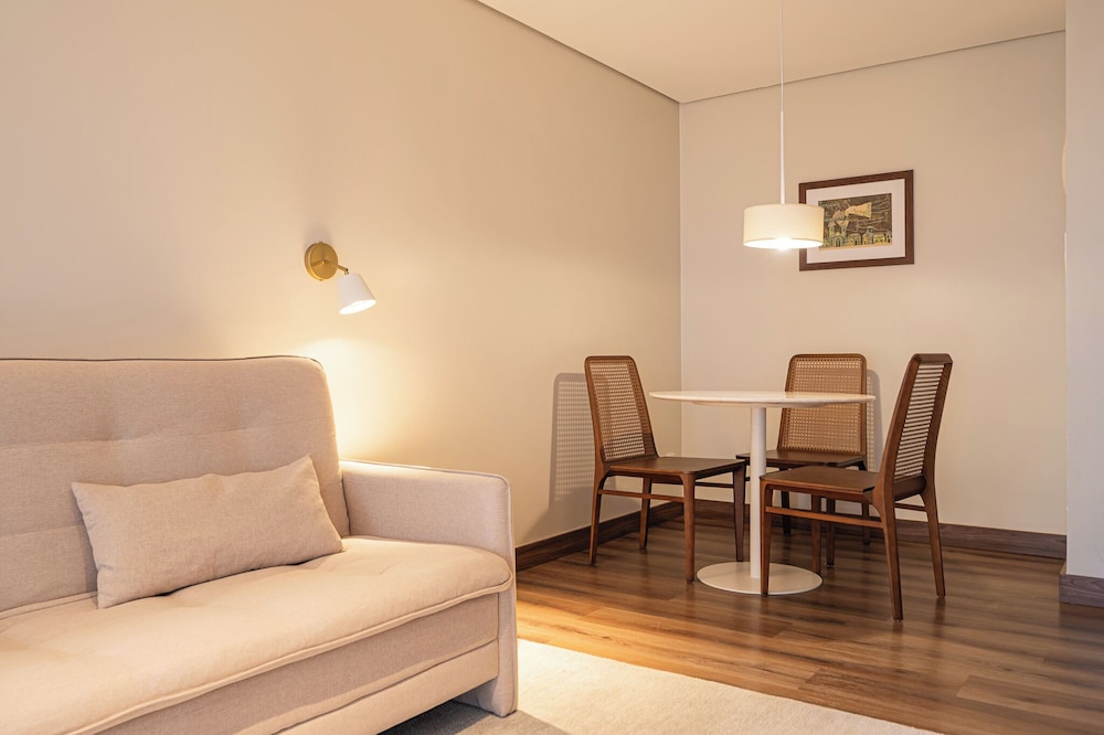 Hotel Serrazul Distributed by Intercity 45/69