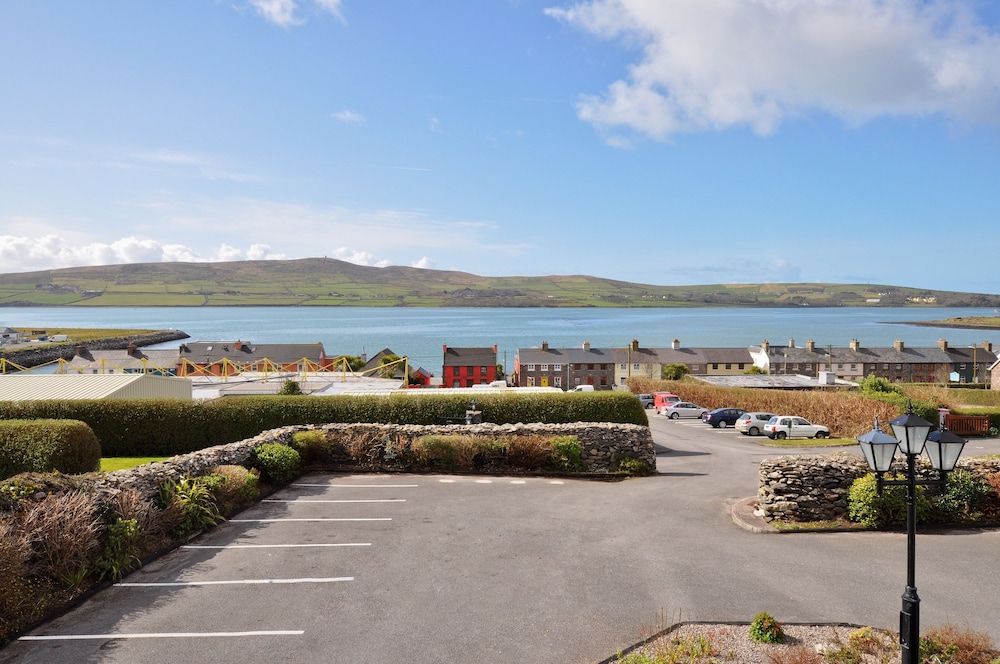 Dingle Harbour Lodge 34/39