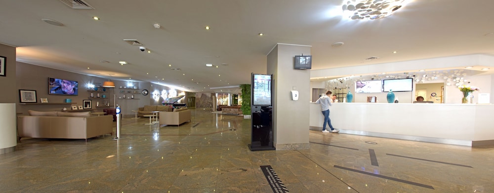 Mercure Marseille Centre Vieux Port 11/66
