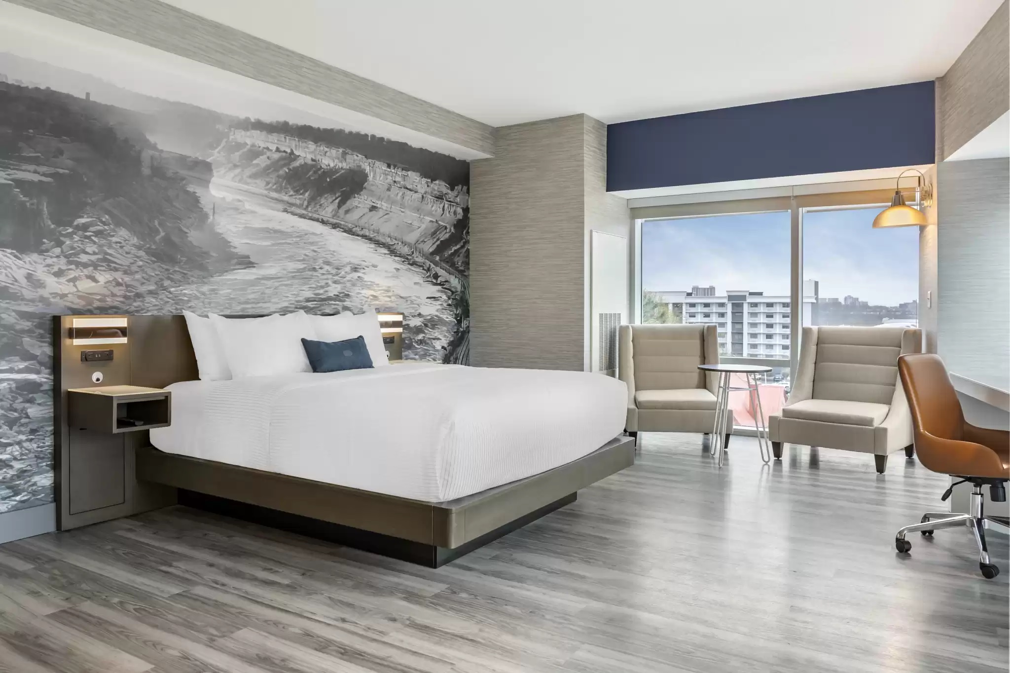 ROOM, KING BED, ACCESSIBLE