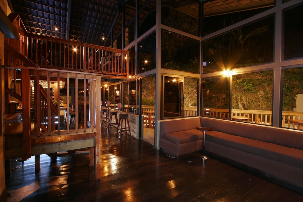 Hotel Ladera 49/50