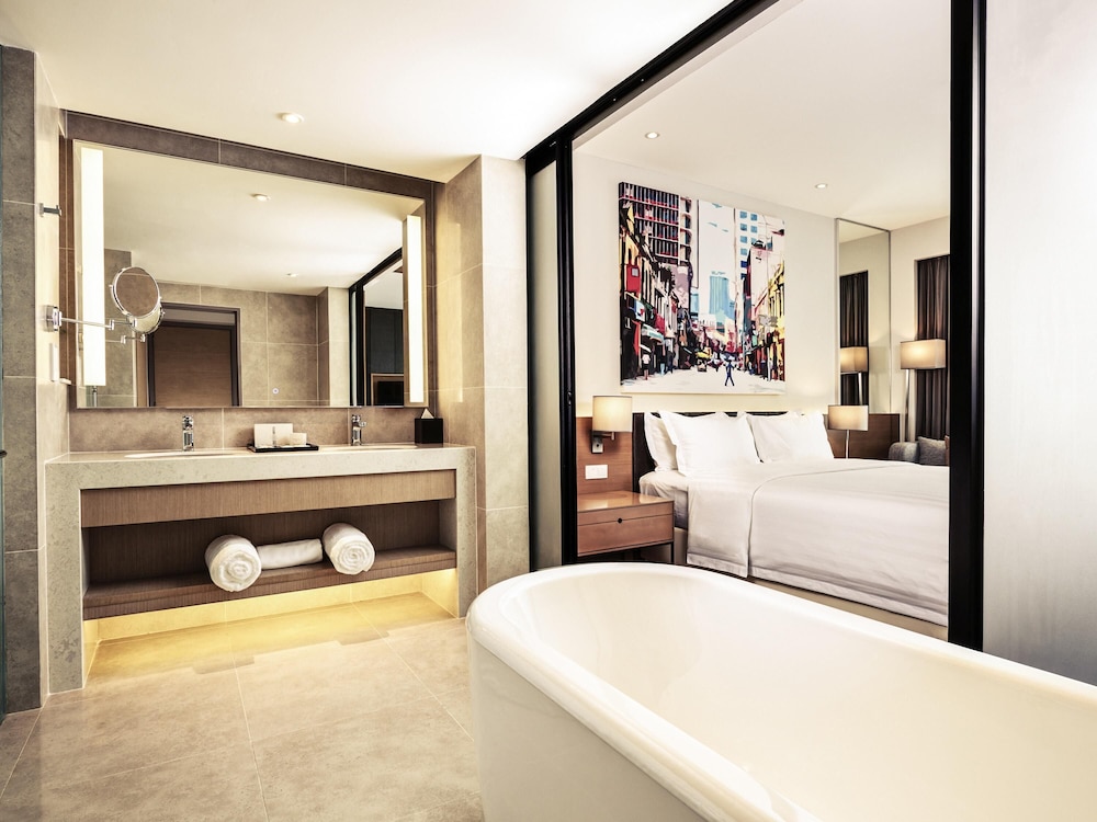 Mercure Kuala Lumpur Shaw Parade 69/69