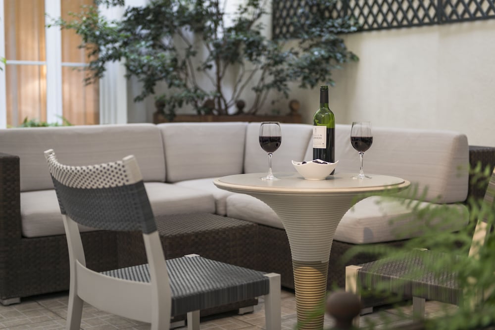 Hotel Magda Champs Elysees 54/65