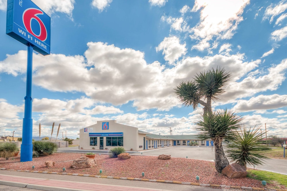 Motel6 Van Horn, TX secondary