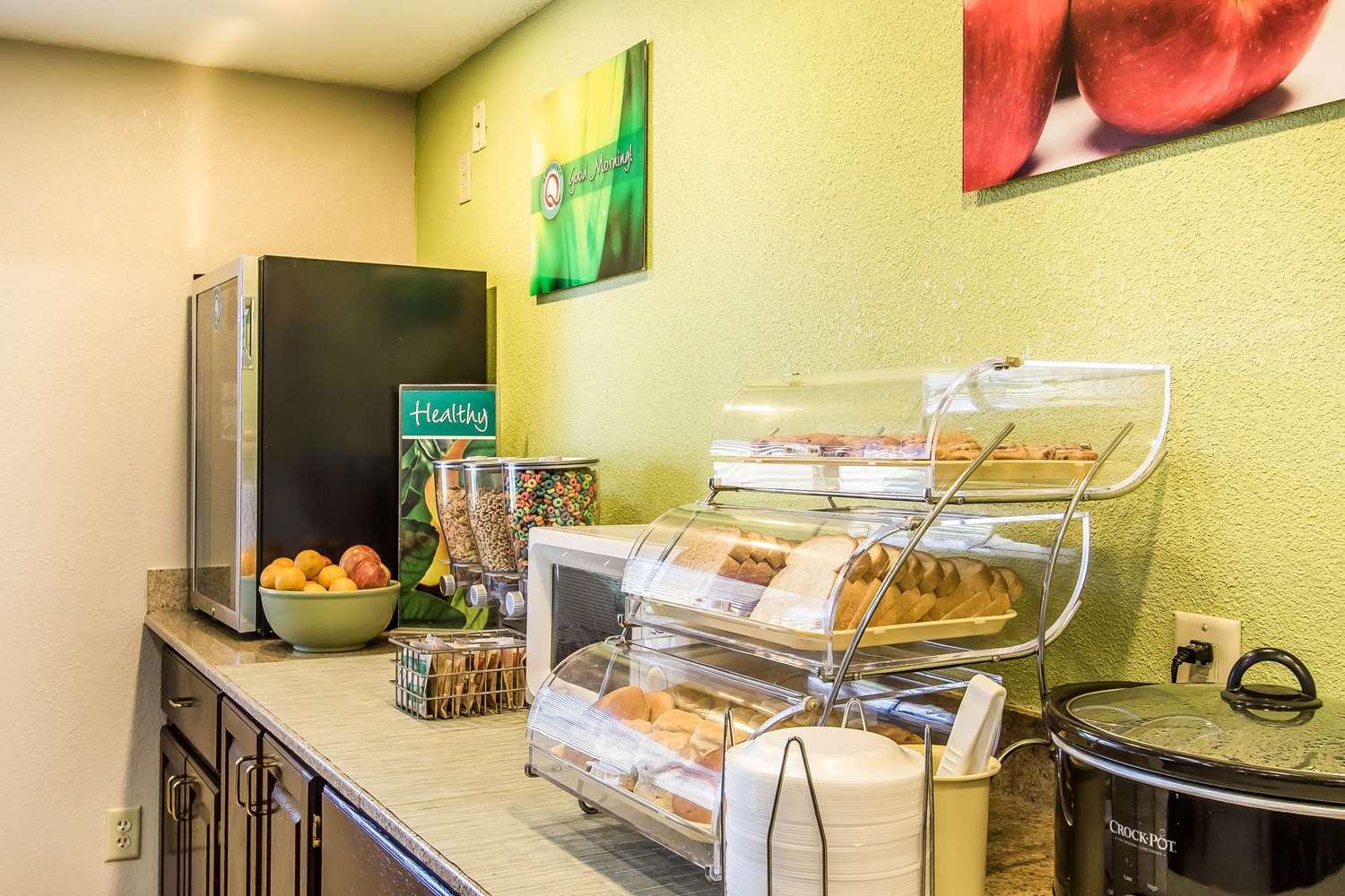 Quality Inn & Suites La Vergne, TN 6/18