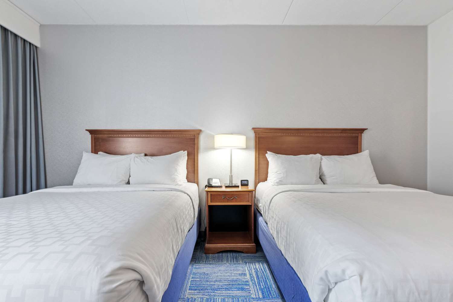 غرفة بسريرين كوين، Allentown Park Hotel by The Red Collection 2/2
