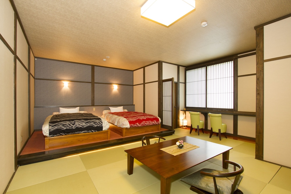 Yufuin Onsen Toshoan 13/44
