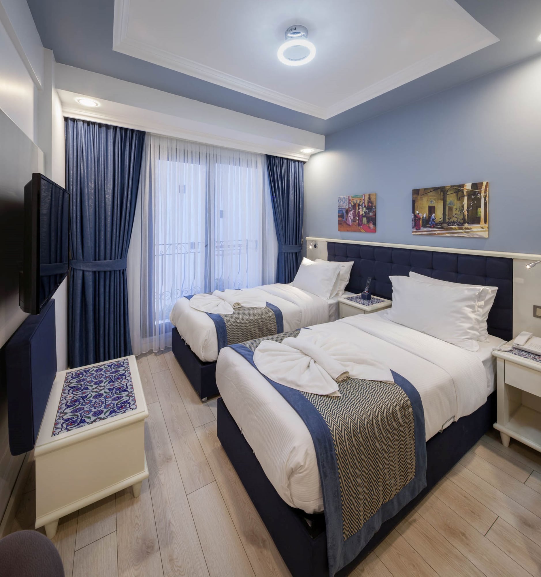STANDARD, DOUBLE OR TWIN BED