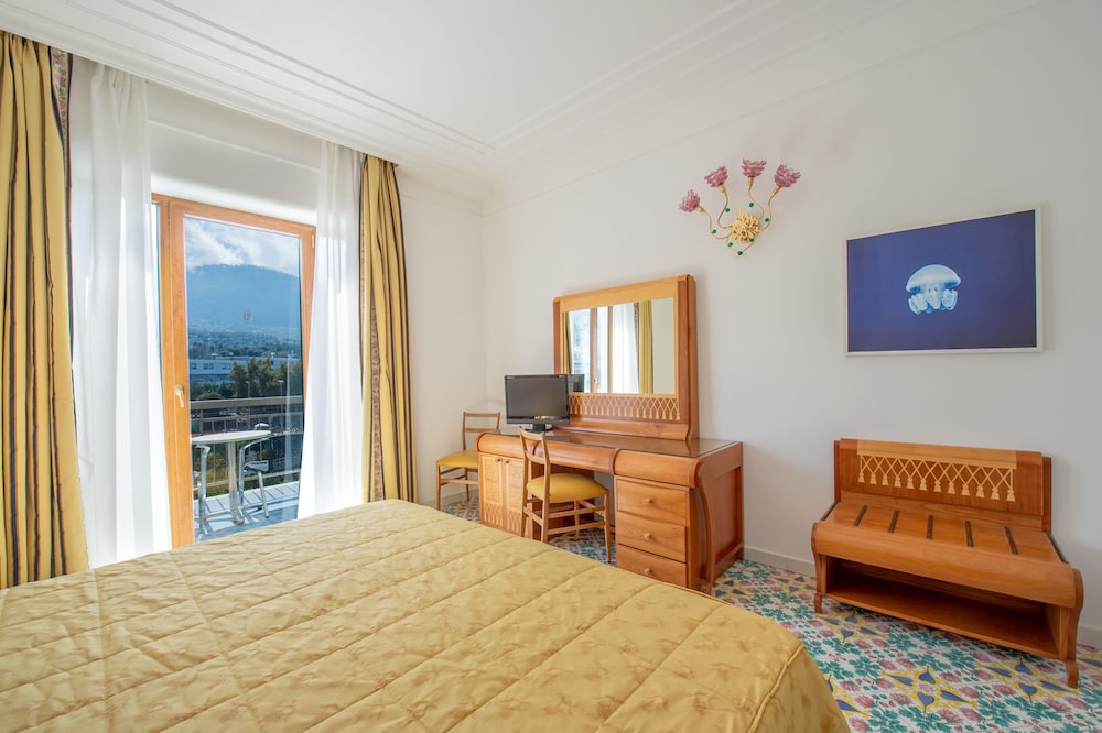 Grand Hotel Flora Sorrento 46/64