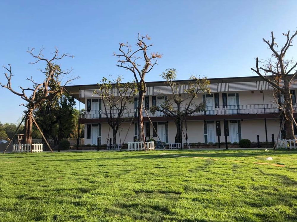 Taamjai Resort 38/43