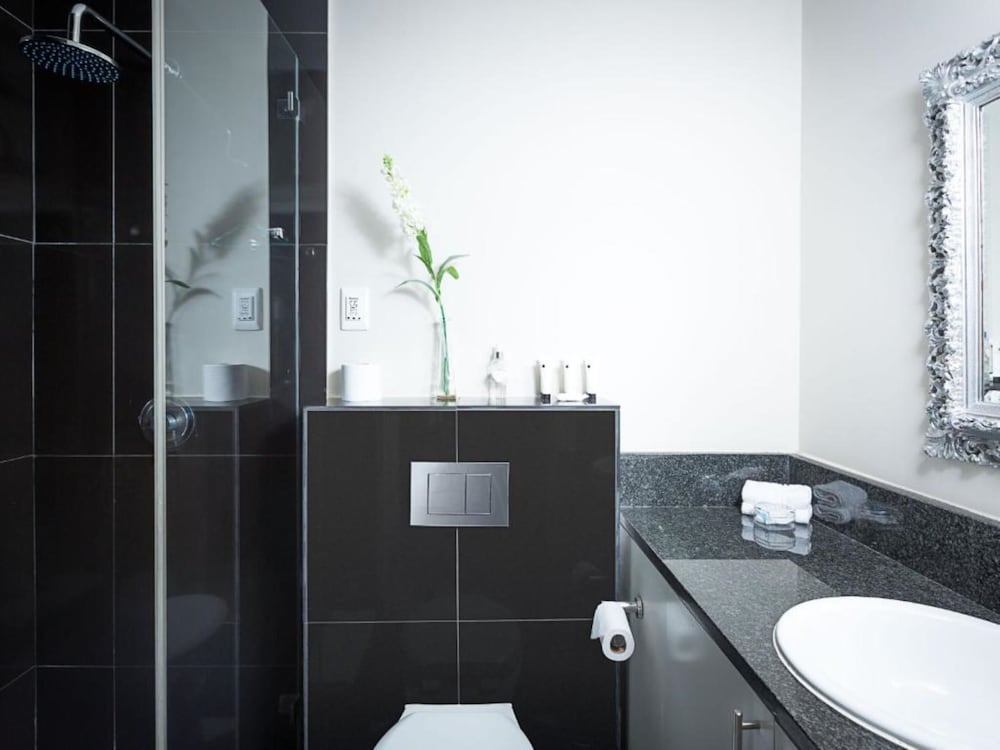 Long Street Boutique Hotel 69/71