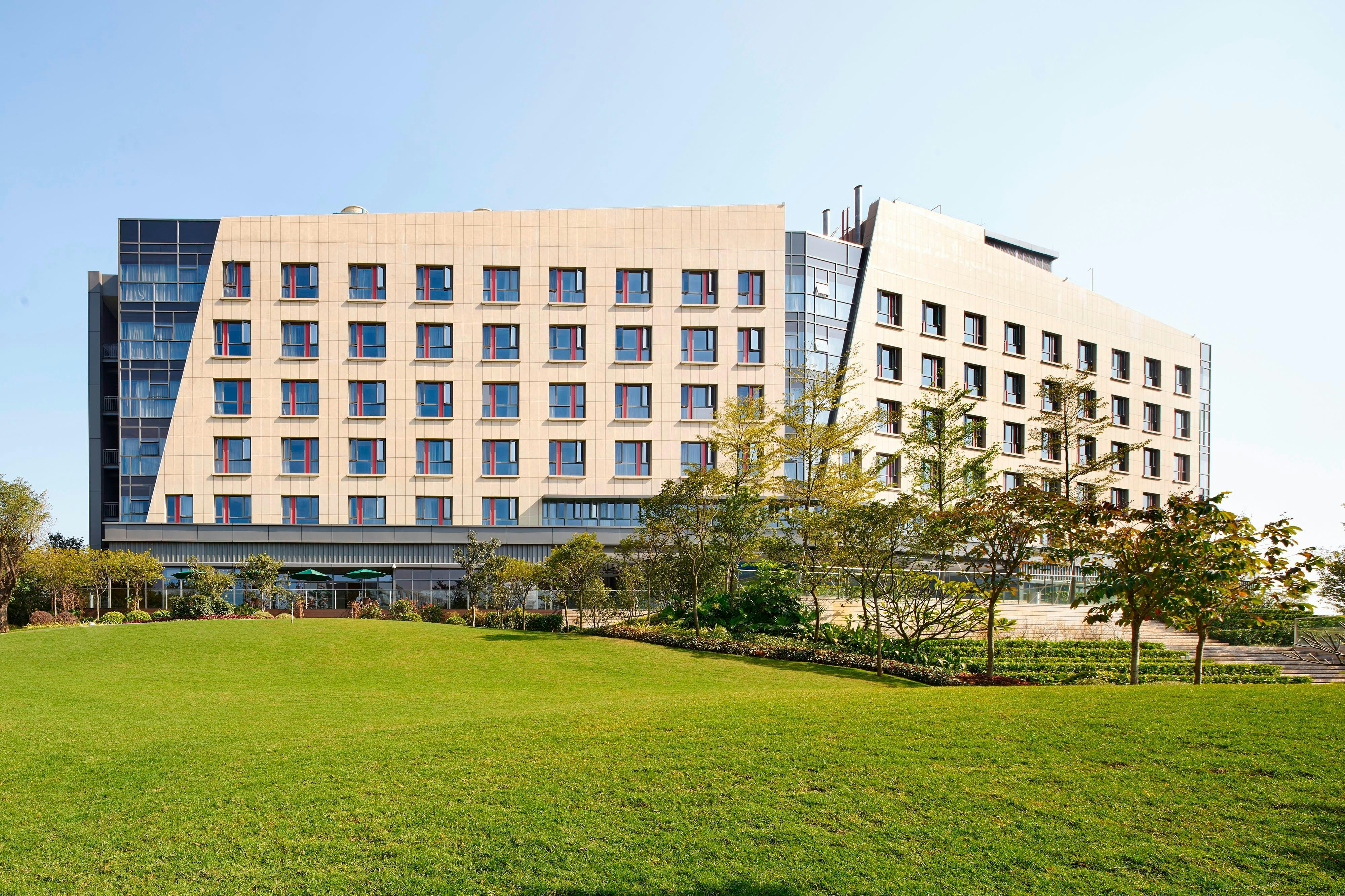 Aloft Dongguan Songshan Lake 1/15