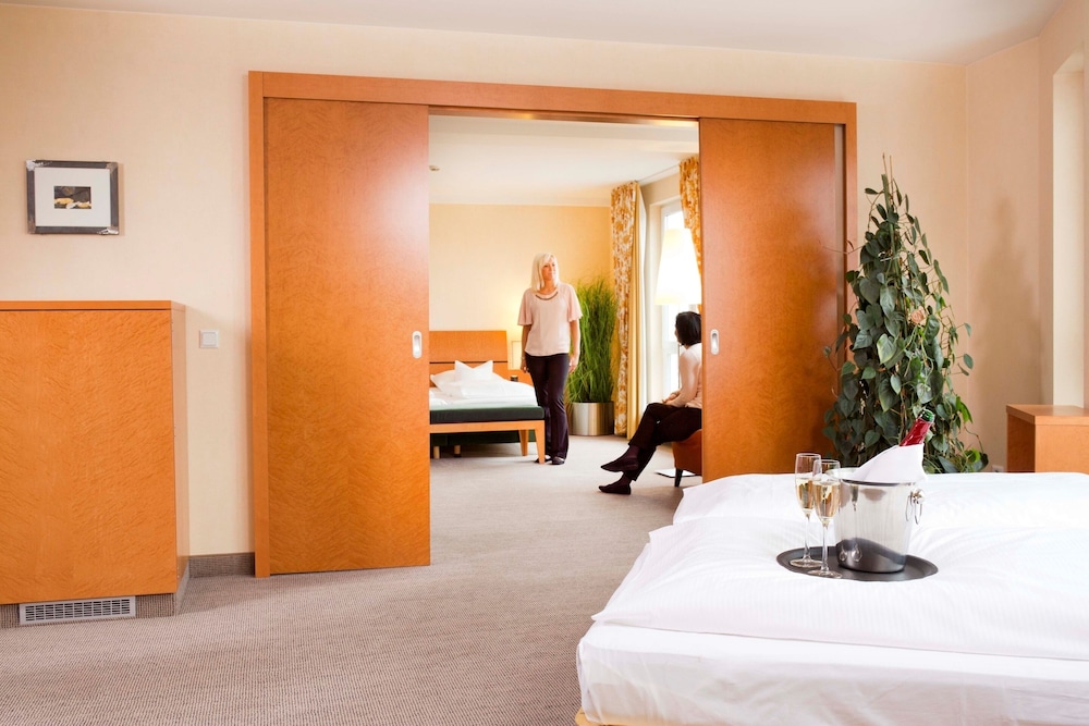 Best Western Premier Airporthotel Fontane Berlin 11/63