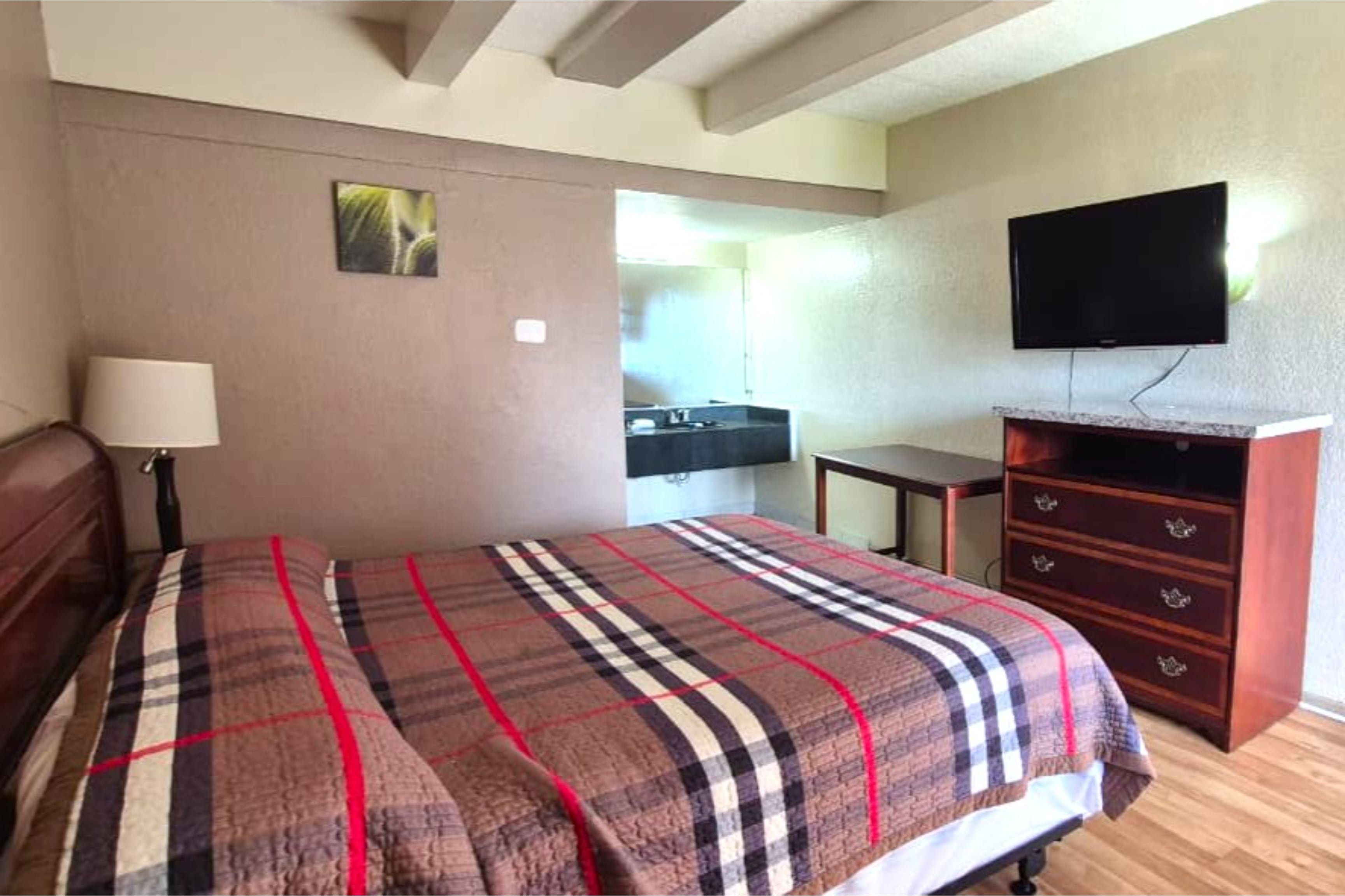 Saratoga Motel By Capital O Chicago Midway IL US 12 36/63