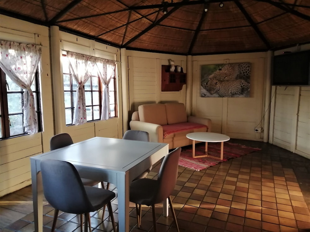 Ikamu's lodge 31/50