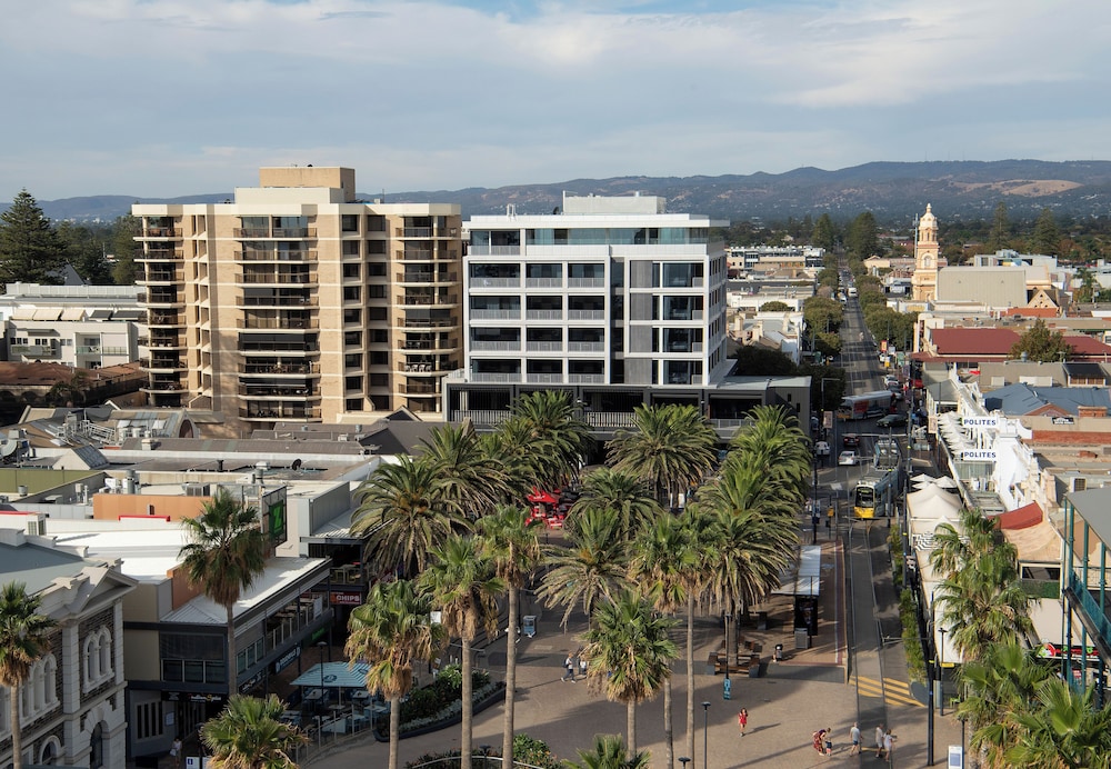 The George Glenelg in ADELAIDE