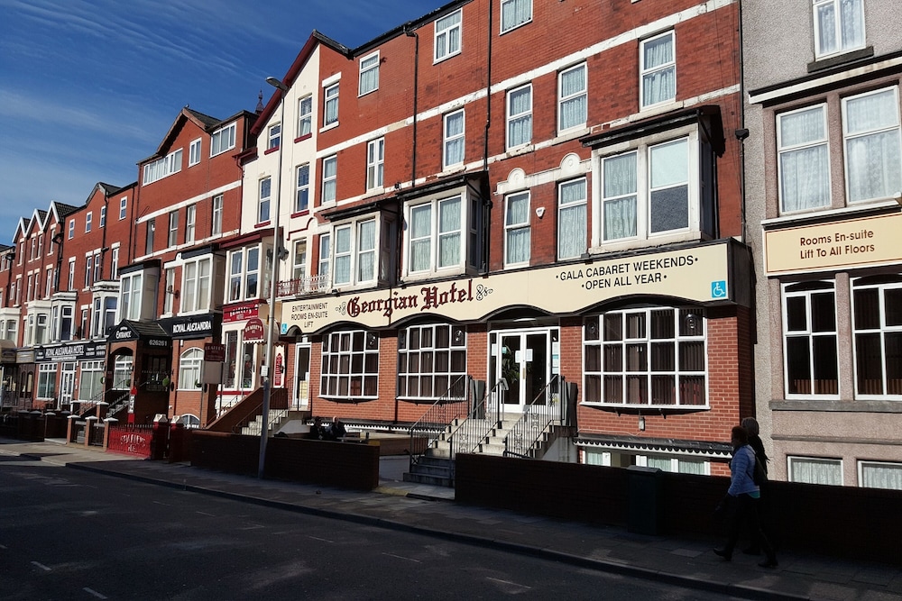 The Georgian Hollies Hotel 51/55
