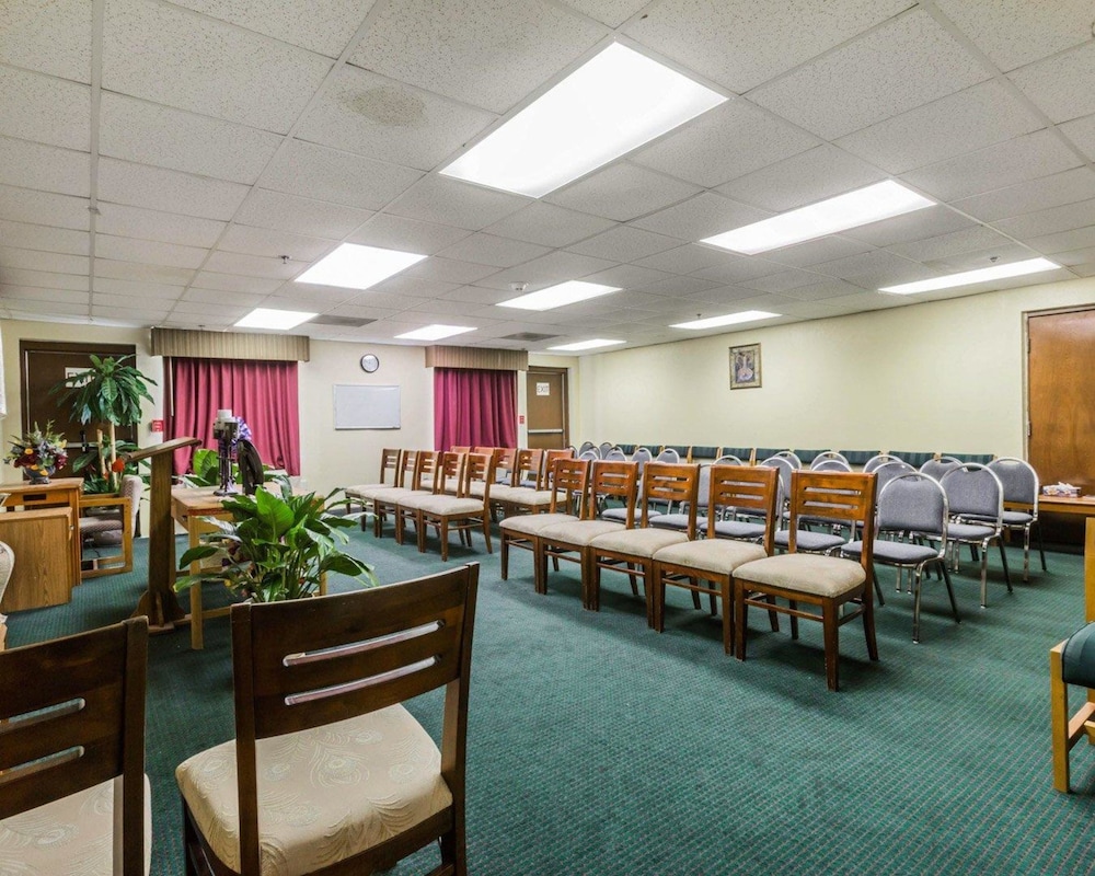 Quality Inn & Suites North Montgomery 34/34
