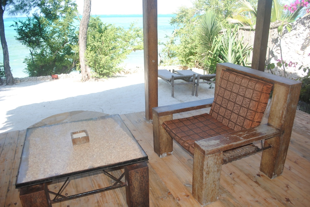 Seasons Lodge Zanzibar 16/74
