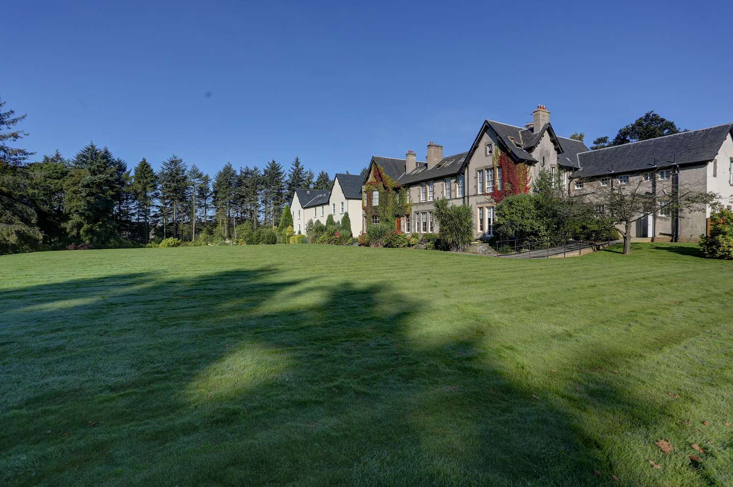 Best Western Balgeddie House Hotel 59/63