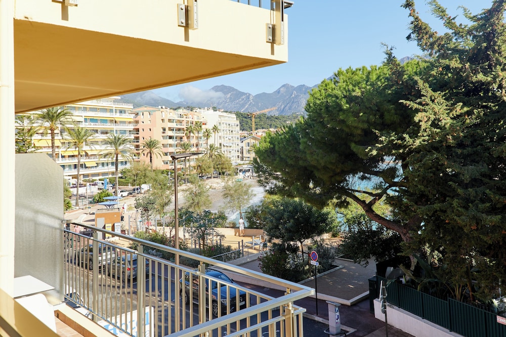 Hotel Alexandra 7/50
