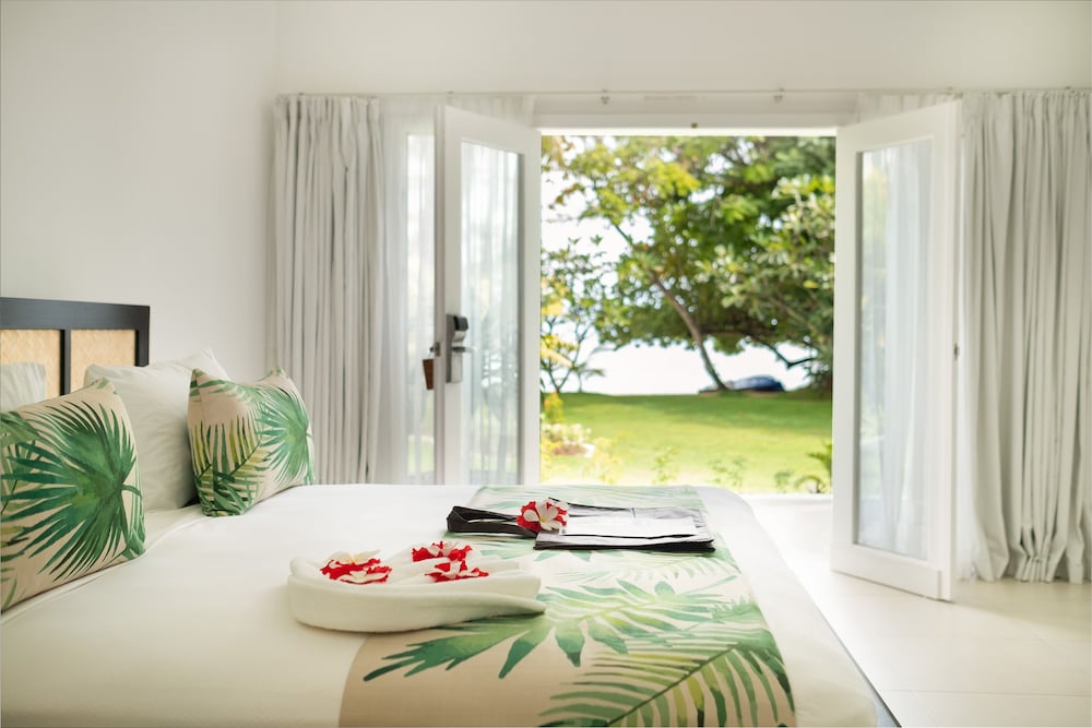 Lomani Island Resort and Spa - Adults only 33/62