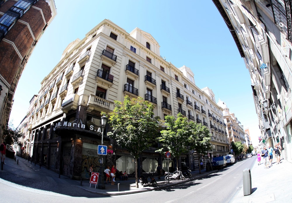 Hostal Sol Square Madrid 43/50