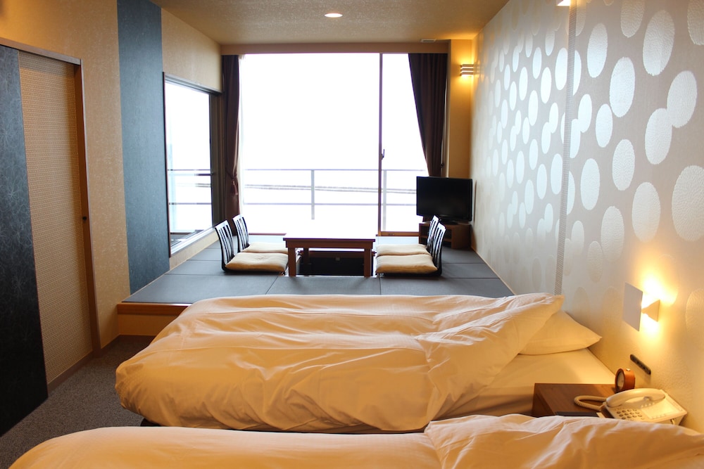 Bayside Square Kaike Hotel 17/59