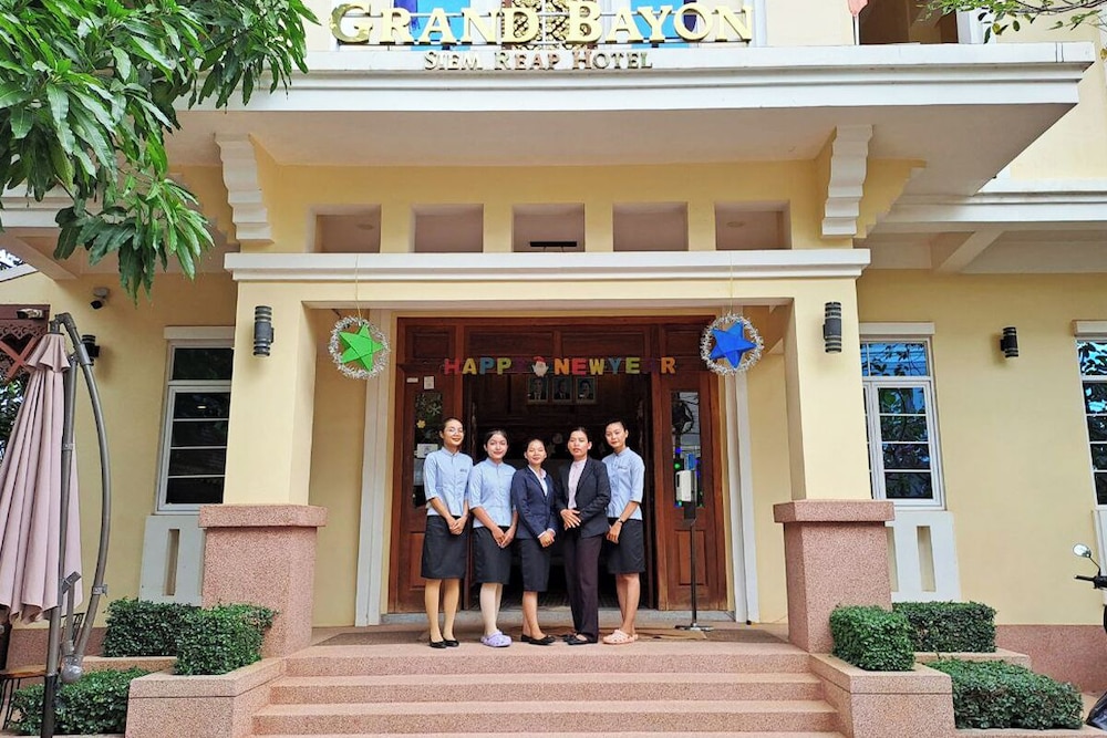 Grand Bayon Siem Reap Hotel 8/66