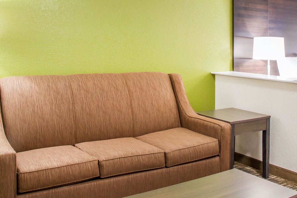 Quality Inn & Suites Maggie Valley - Cherokee Area 13/59