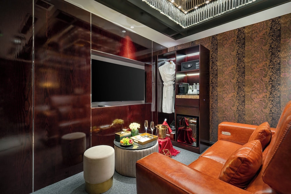The Haron Hanoi Boutique Hotel 26/47