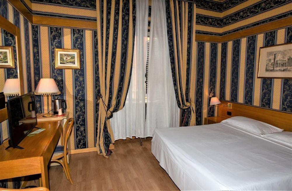 LH Hotel Andreotti 15/50